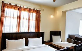 Hotel Abedrooms- Budget Stay Thanjavur